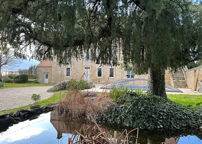 וילה L'ecrin Des Quatre Puits